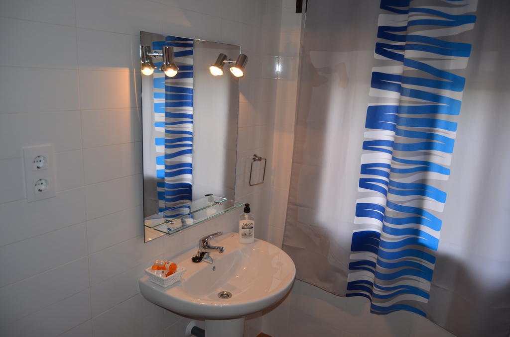 Apartamentos La Eliza Lanzahita Rum bild